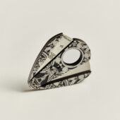 Origina-Villa-Casdagli-Cigar-Cutter-Monocrhome_01