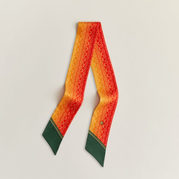 Peacock_Twilly_Silk_Scarf_01