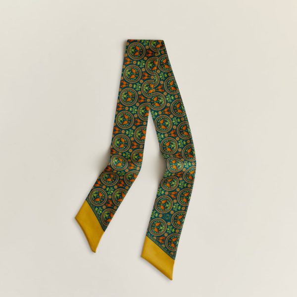 Villa_Casdagli_Twilly_Silk_Scarf_01